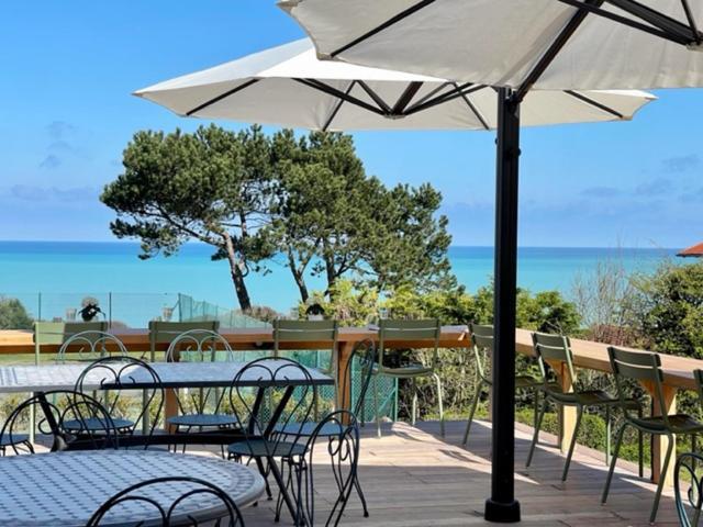 Hotel De La Terrasse Варанжвіль-сюр-Мер Екстер'єр фото